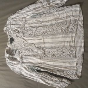 Lucky Brand Lightweight 3/4 Sleeve Blouse Size Medium